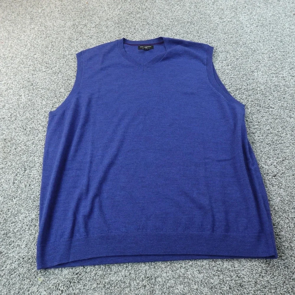 Banana Republic Sweater Mens 2XL Blue Merino Wool V Neck Knit Pullover Vest Soft